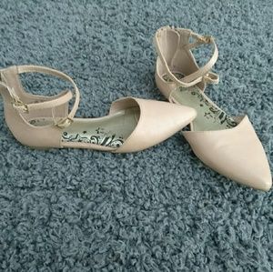 Light pink flats